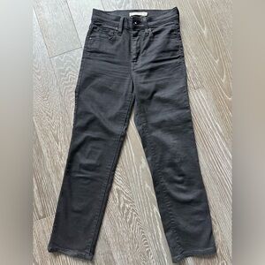 Levi’s 724 High Rise Straight Crop Black Jeans